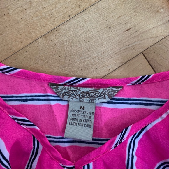 [M]👚NWOT - Bright pink ruffly tank - Picture 5 of 7